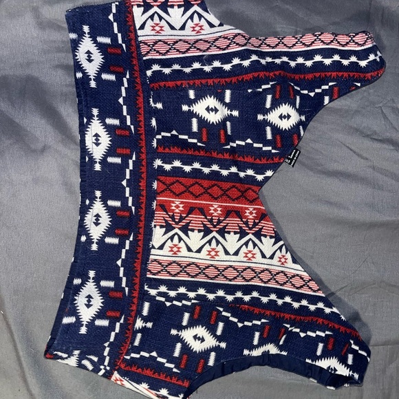 ♥️AZTEC CROP♥️ - Picture 5 of 8